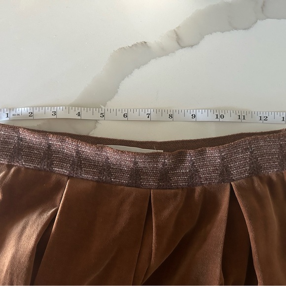 Brown Pleated A-Line Midi Skirt - Picture 6 of 6